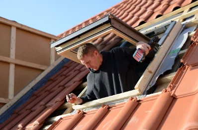 Pose de fenêtres de toit Velux à Sénarens
